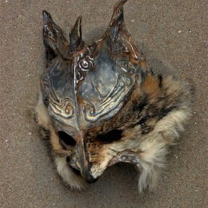 Wolvenmasker verkocht